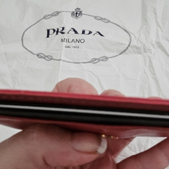 Prada Saffiano leather with gold metal hardware in Peonia pink - Picture 9 of 9